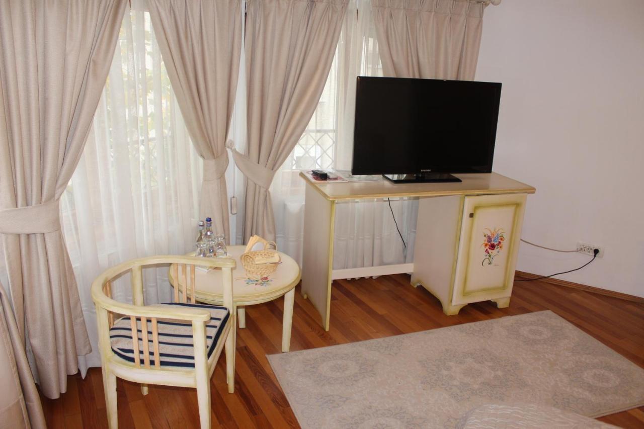 Casa Cranta Hotel Braşov Eksteriør billede
