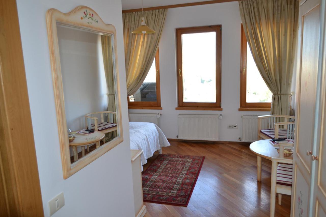 Casa Cranta Hotel Braşov Eksteriør billede