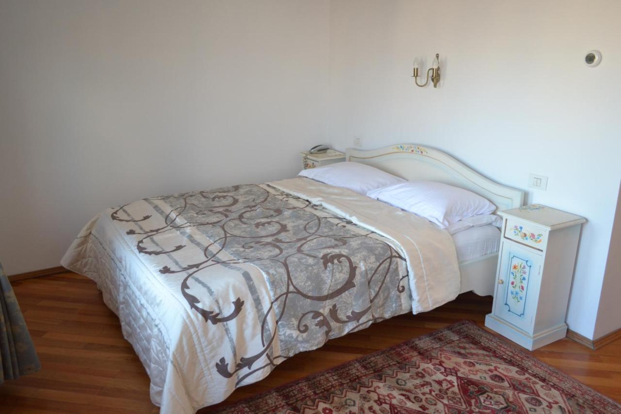 Casa Cranta Hotel Braşov Eksteriør billede